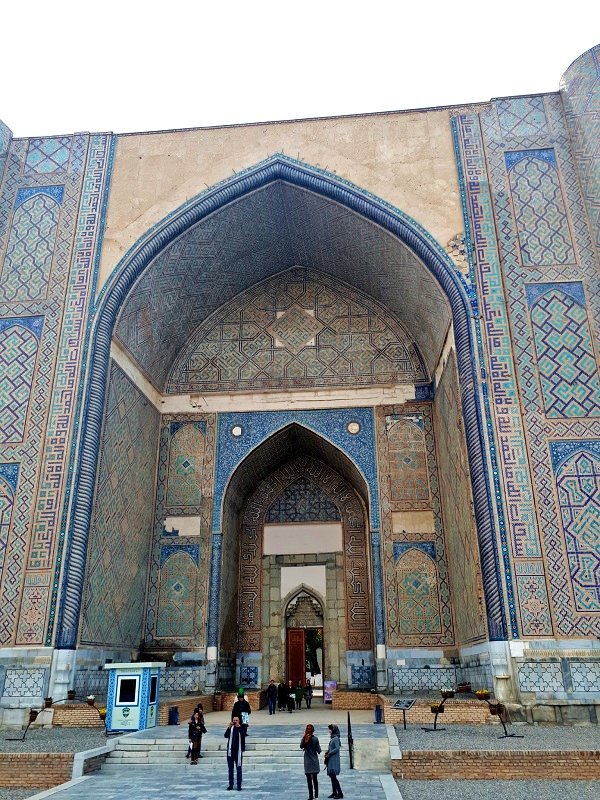 Bibi Khanym Mosque