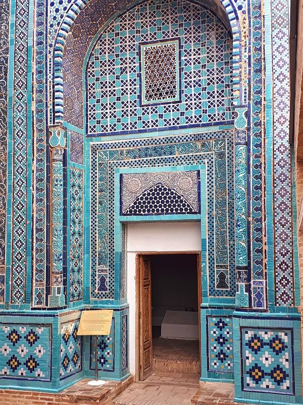 mausoleum samarkand necropolis uzbekistan