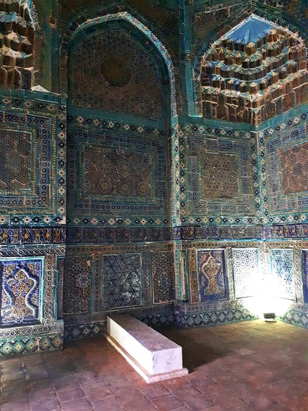 shah-i-zinda mausoleum