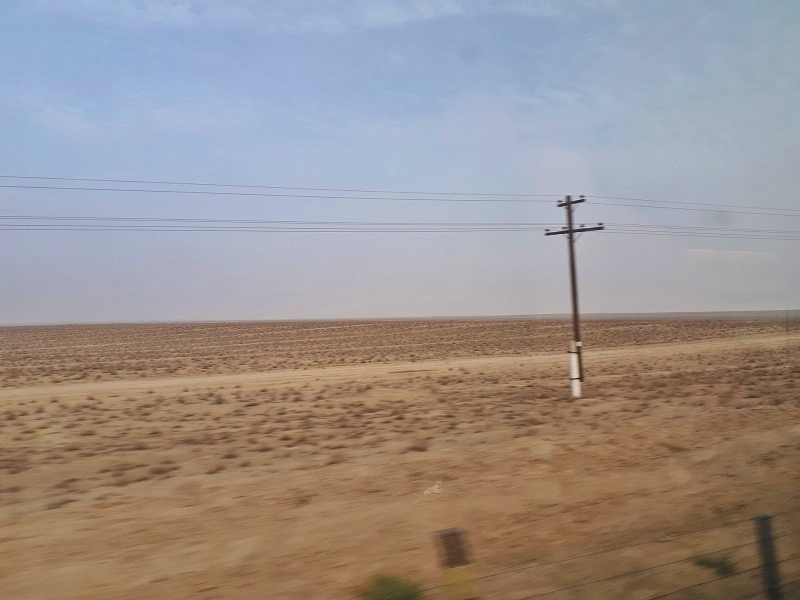 uzbekistan samarkand bukhara train desert