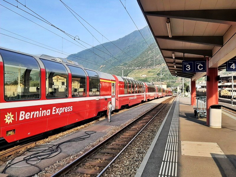panorama carriages bernina express train tirano