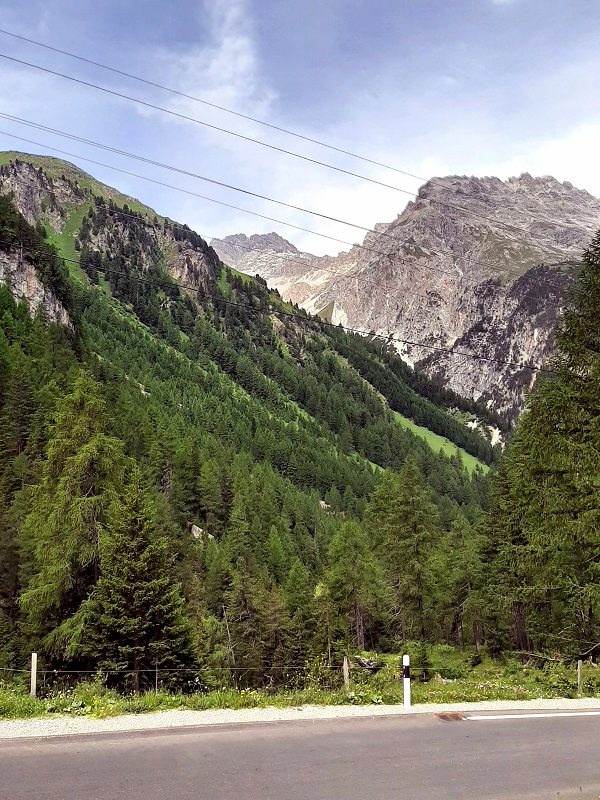mountain peak albula valley