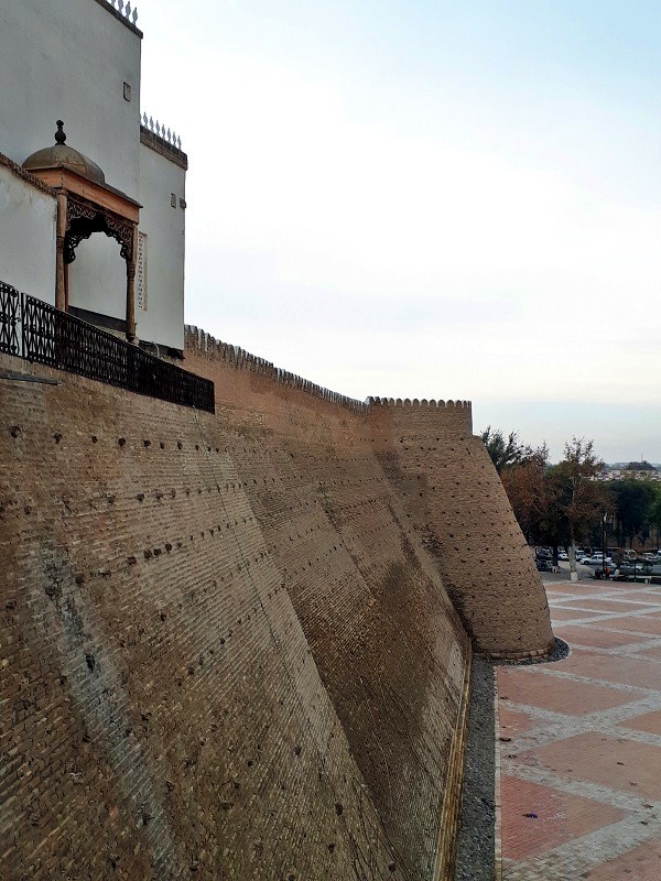 fort bukhara walls