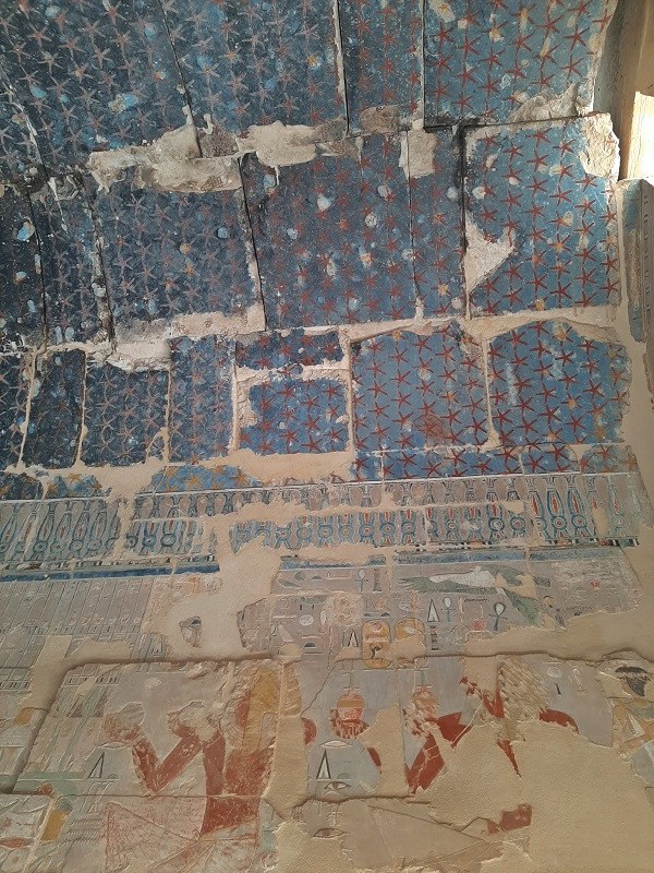 star pattern egypt temple ceiling