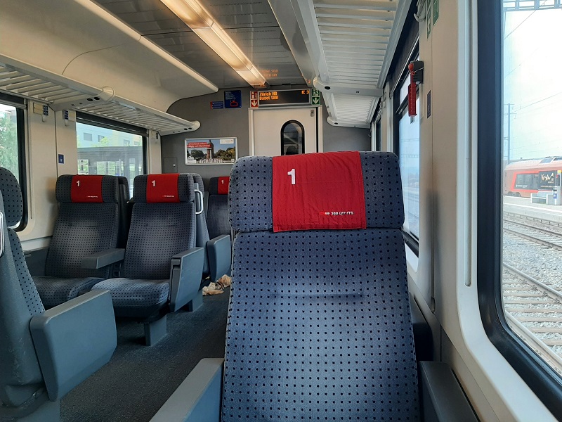 chur zurich IC train first class