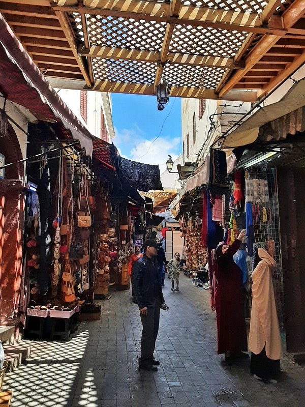 bazaar shops