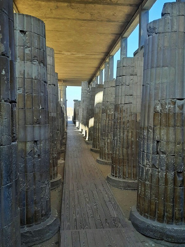 entrance corridor saqqara