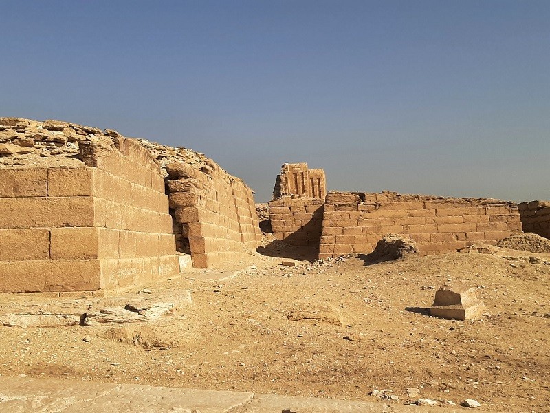 saqqara necropolis