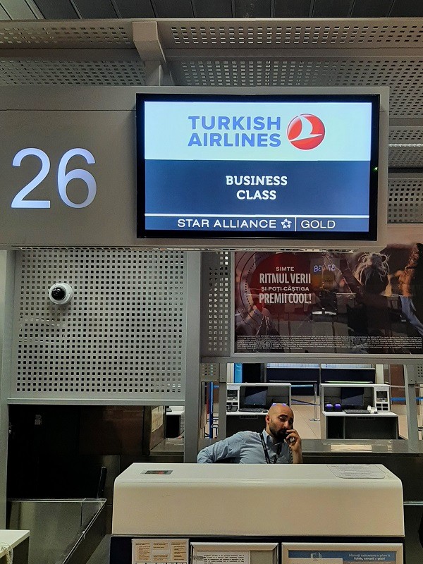 turkish airlines business class check-in desk