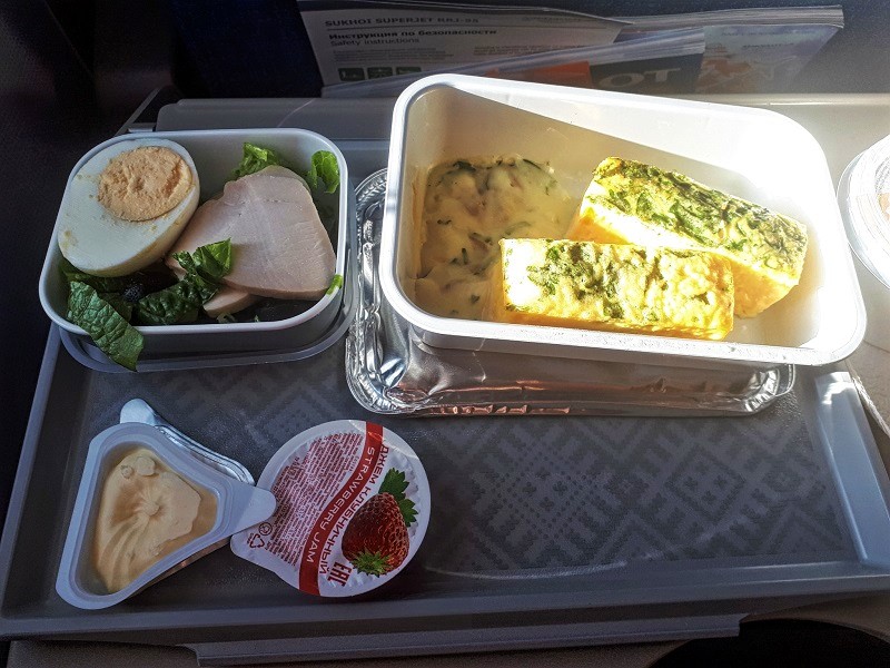 aeroflot flight economy class breakfast sukhoi superjet 100