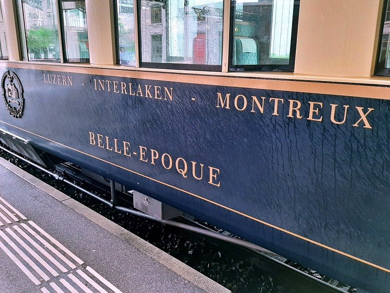 MOB Belle Époque train montreux