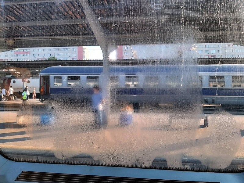 dirty window train romania