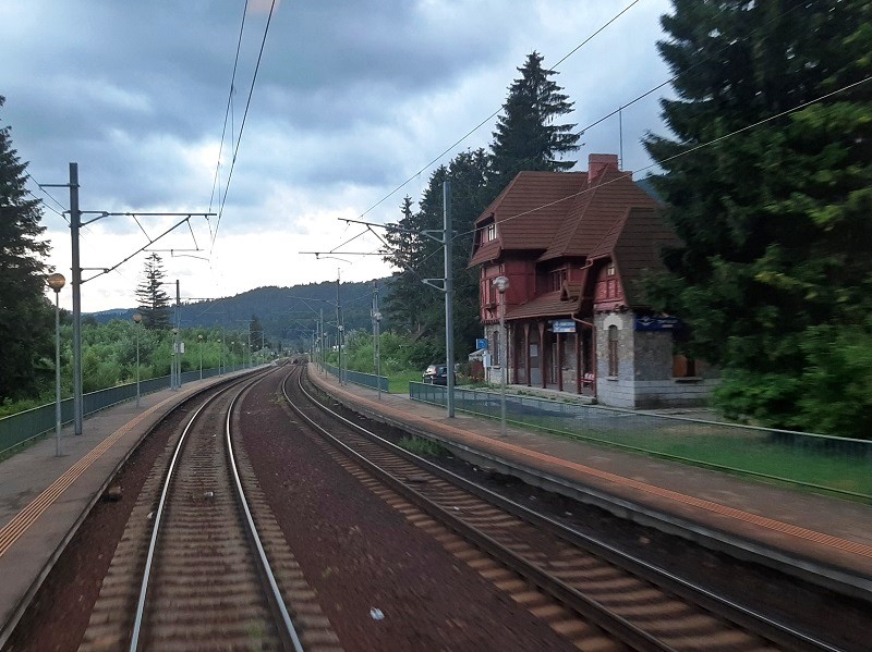 Poiana Țapului station