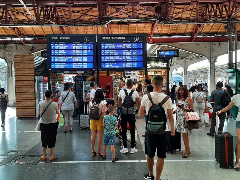 bucharest gara de nord railway station sleeper train