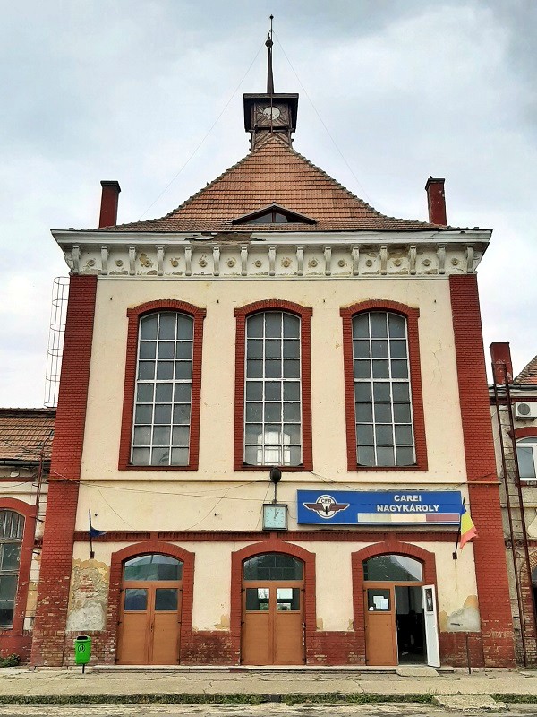 front entrance carei railway station