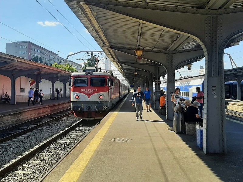 trains bucharest gara de nord