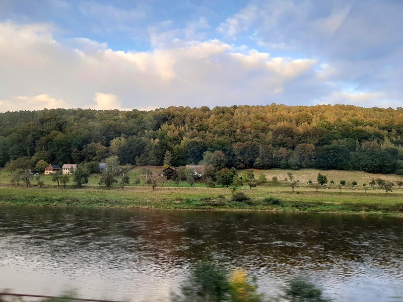 river elbe railway