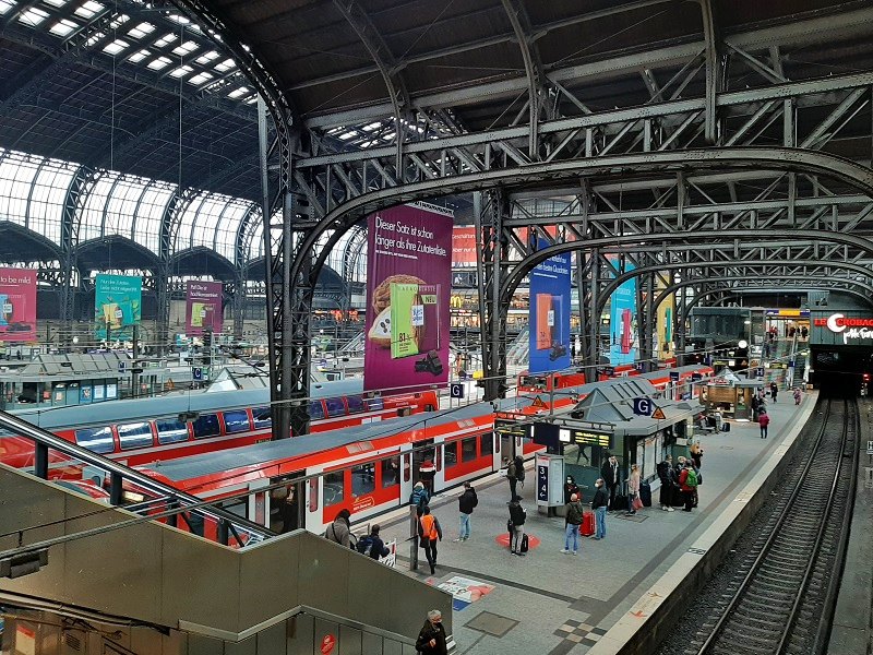 hamburg hbf railway station