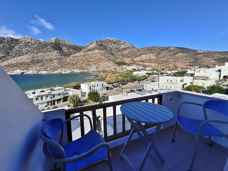 kamares sifnos apartment view