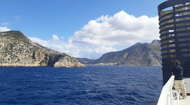 sifnos beautiful greek island ferry view western cyclades