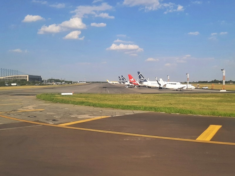 bucharest otopeni airport apron