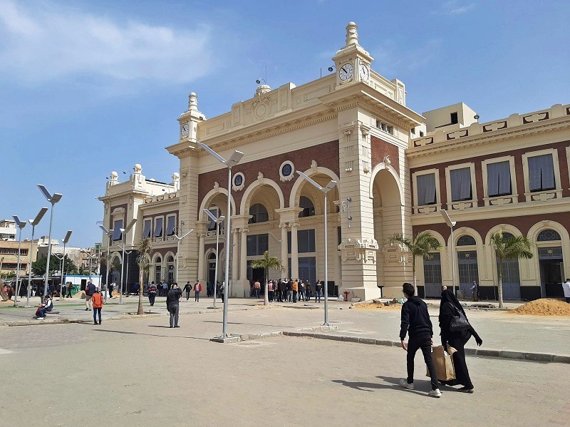 alexandria misr train station egypt