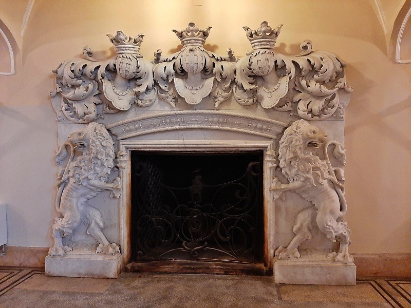 italian marble fireplace Károlyi Castle