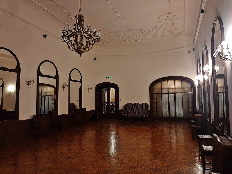 ballroom Károlyi Castle Carei