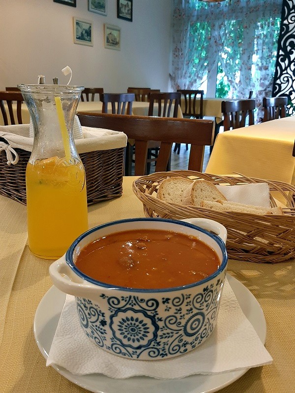 restaurant nostalgia carei goulash soup