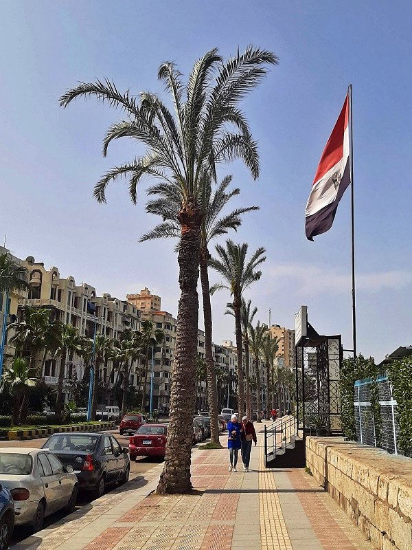 egyptian flag alexandria corniche