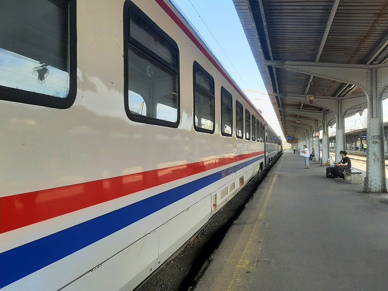 istanbul bucharest night train