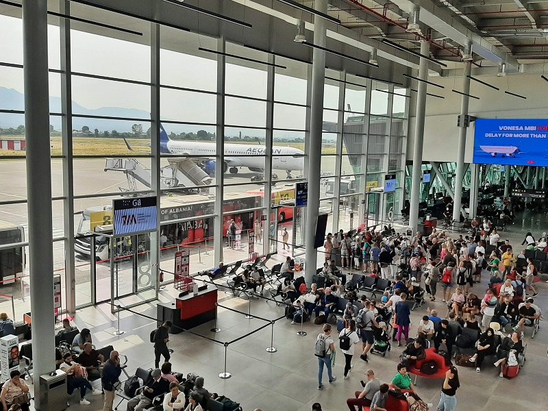 airport gate