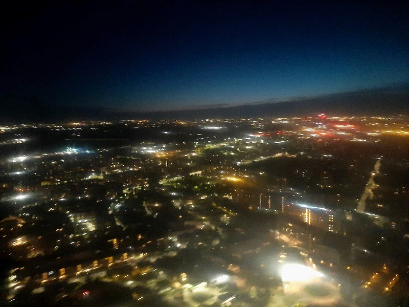 milan linate night landing