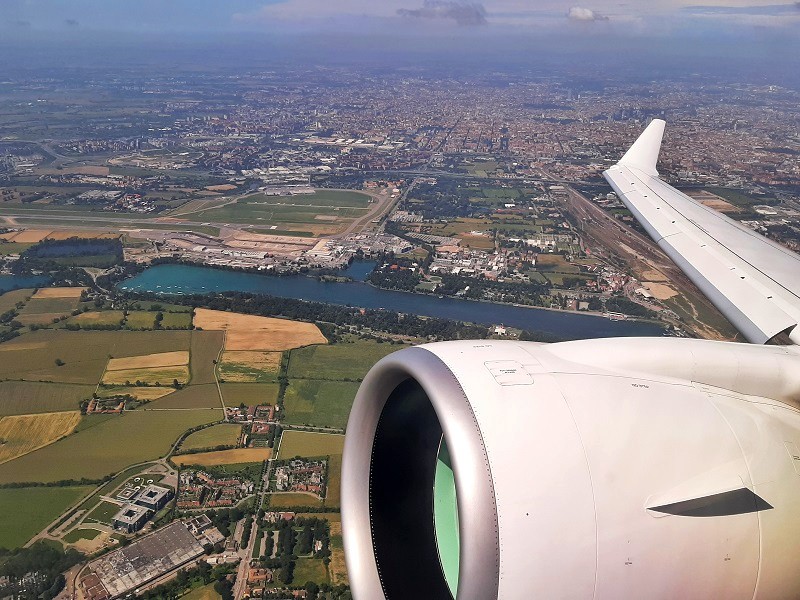 milan linate departure view ita airways airbus a220 business class flight rome