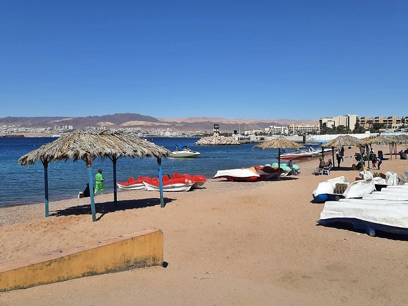 aqaba hotels seaside beach