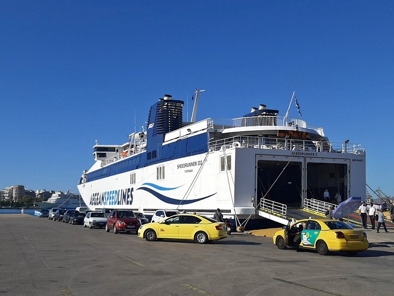 speedrunner III ferry aegean speed lines piraeus serifos sifnos