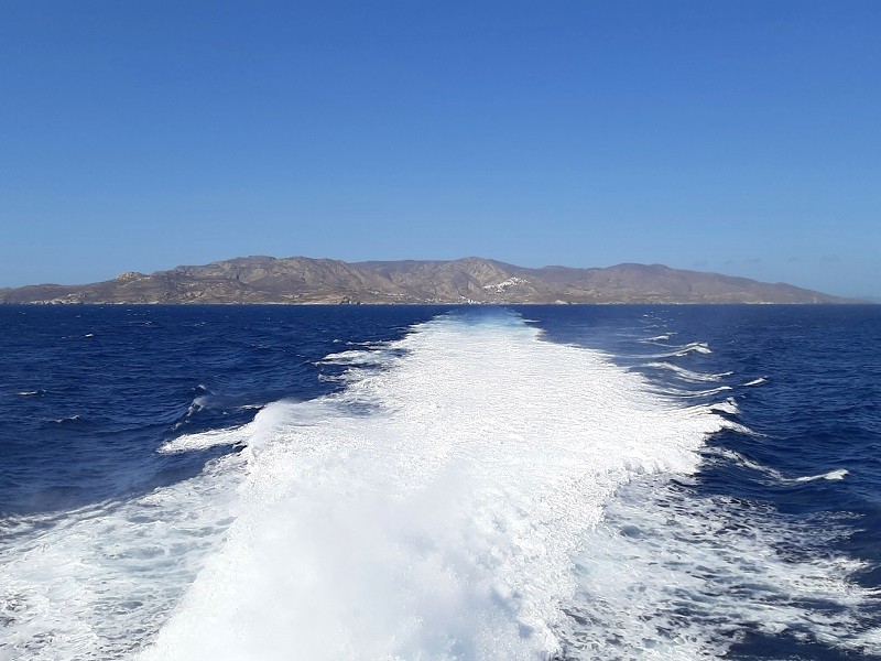 serifos sifnos ferry aegean speed lines speedrunner