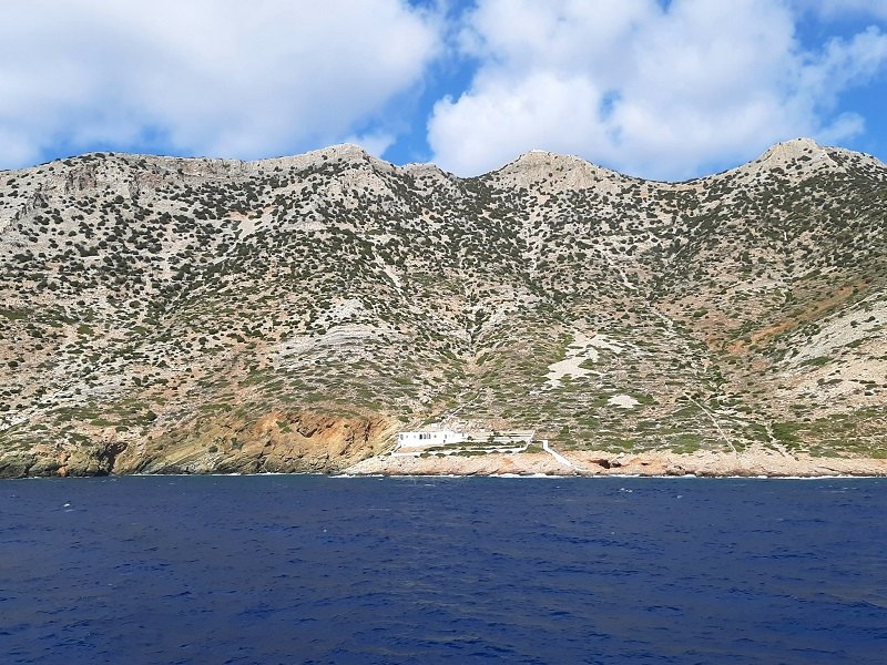 rugged coast sifnos