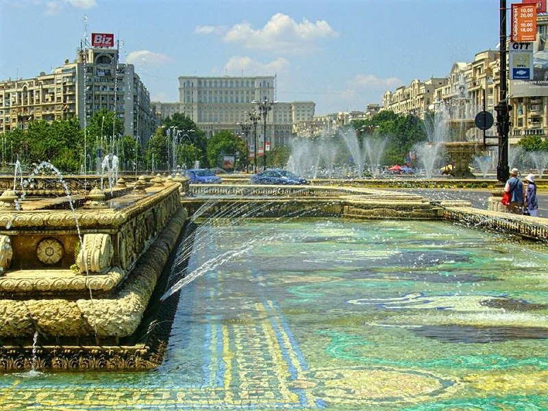 bucharest unirii square palace of parliament Ceaușescu 