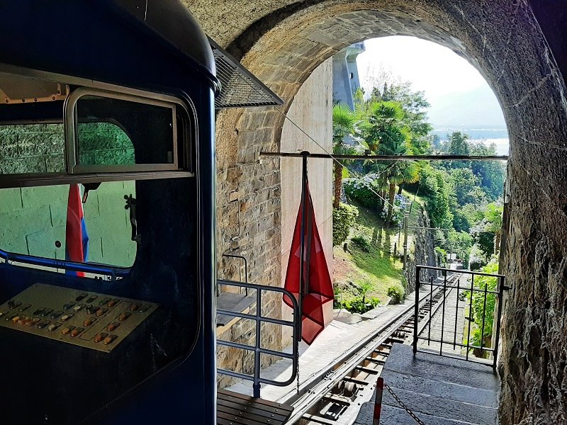 funicular madonna del sasso locarno