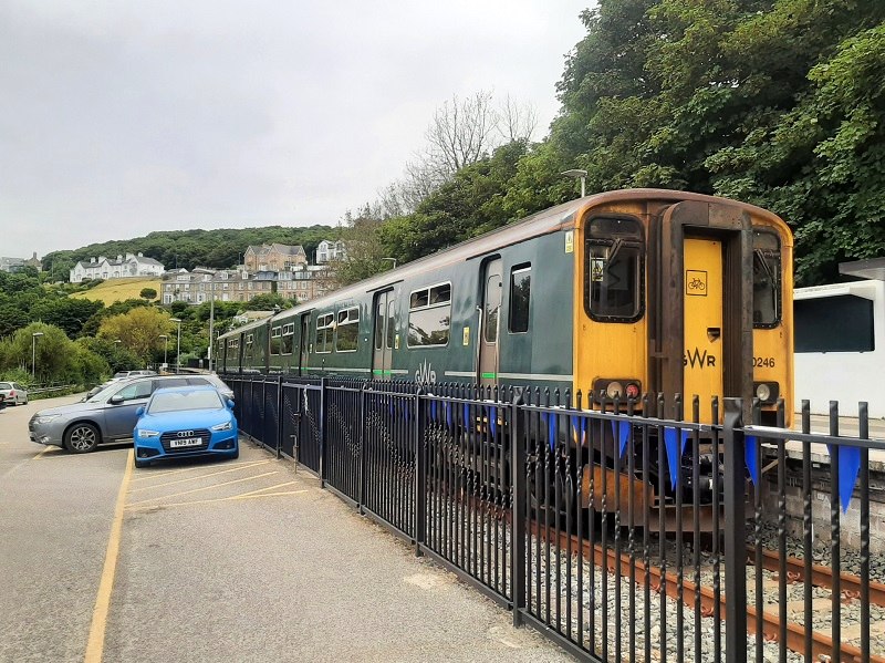 st ives station gwr class 150 train