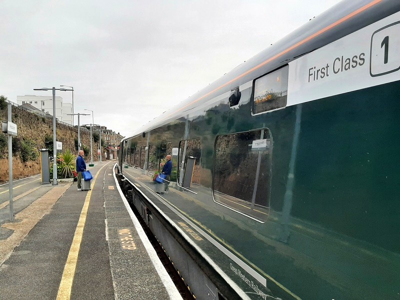 gwr penzance london train