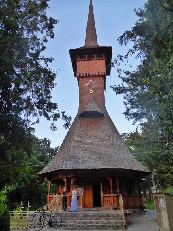 wooden church Haşdeu Cluj