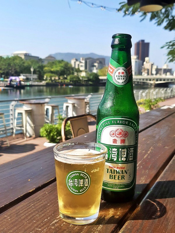 taiwan beer kaohsiung riverside promenade