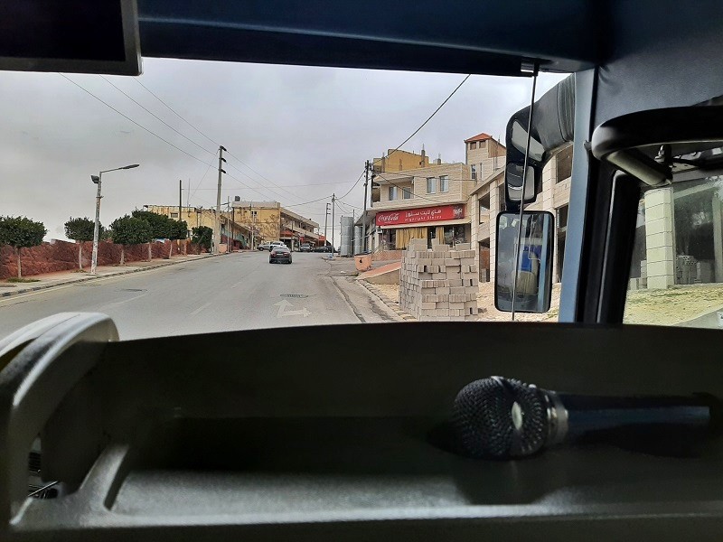 petra amman front row seat jett bus