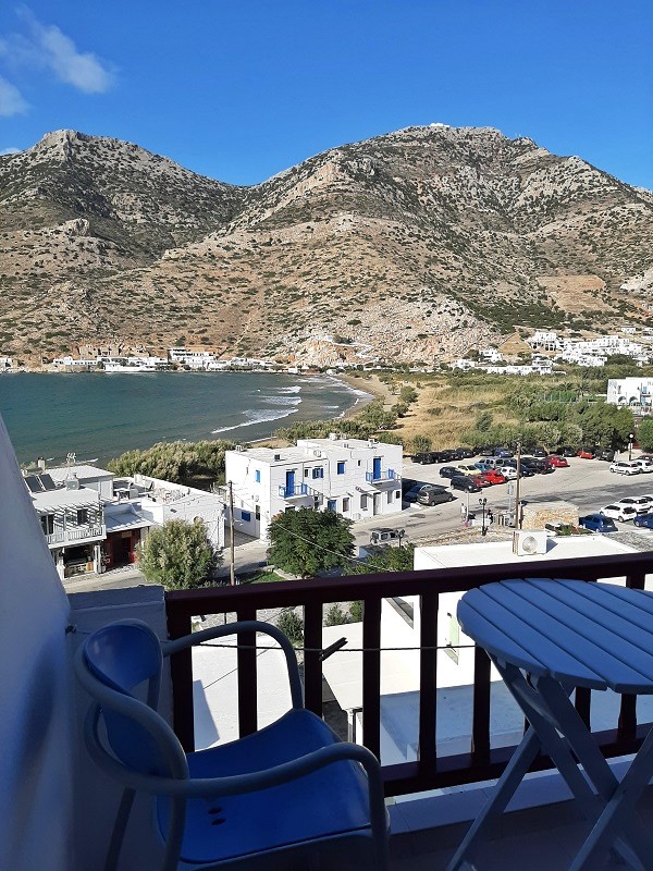 balcony beach view kamares