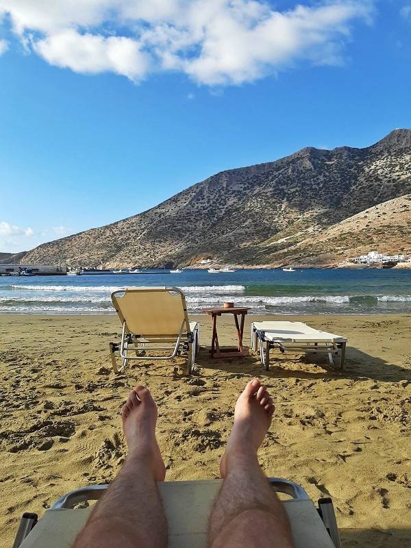 rest relaxation kamares beach