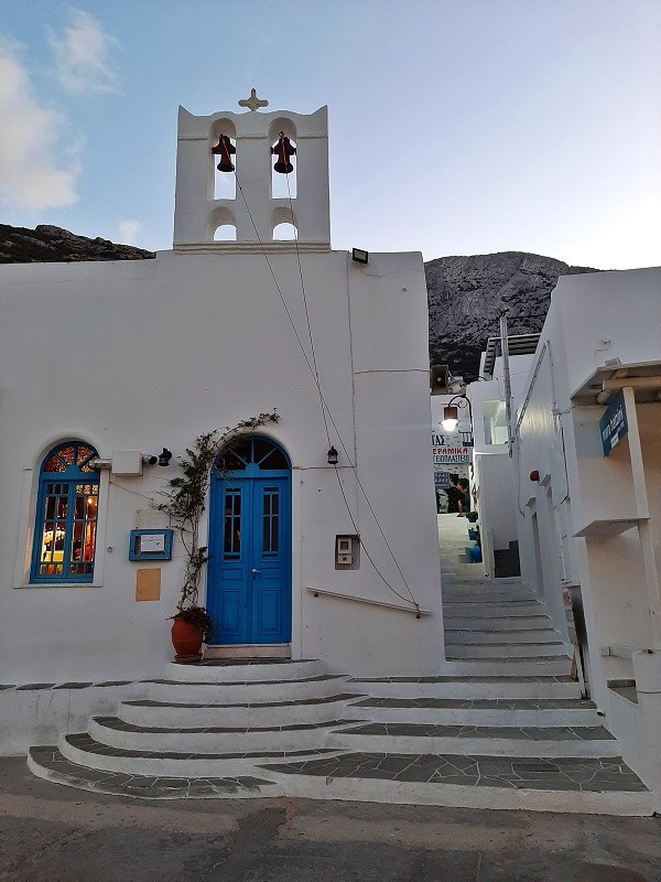 greek church kamares sifnos