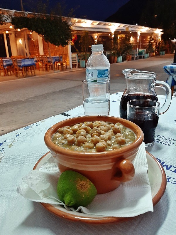 revithada chick pea soup sifnos