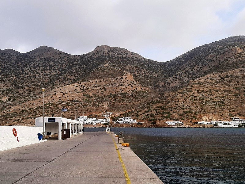 ferry quay port kamares